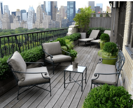 desain Balkon Rumah Mewah